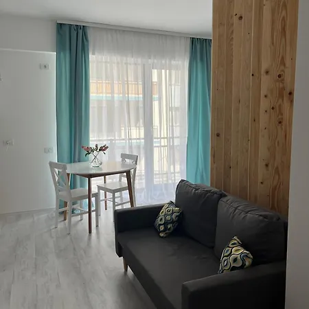 Garsoniera La Doi Pasi De Mare Apartman